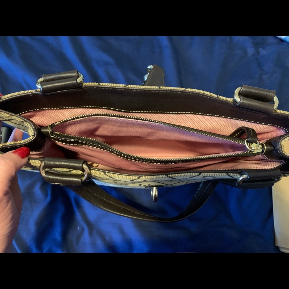 Dooney & Bourke Tan and brown canvas tote medium - Picture 12 of 14